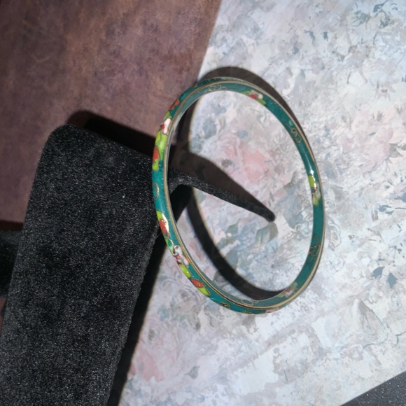 Stunning Vintage Gold-Tone Green Floral Cloisonné Bangle Bracelet - Picture 3 of 6